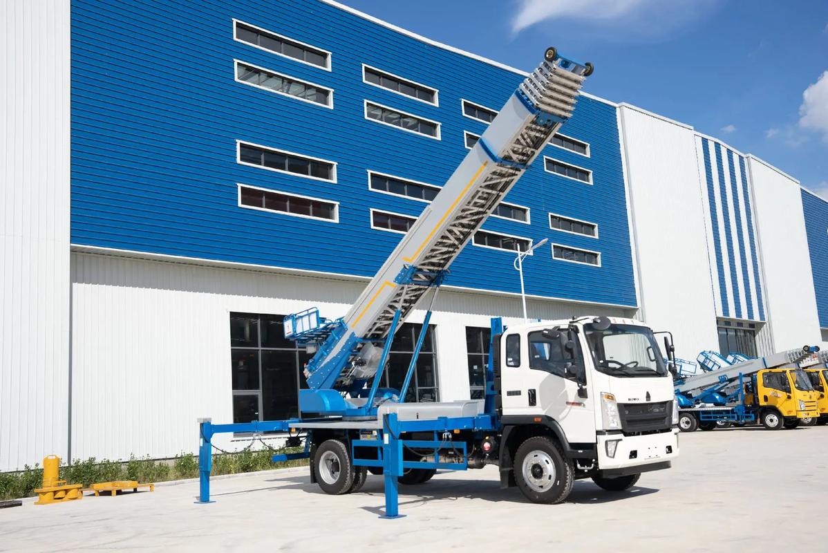 张家口小型云梯车上料车租赁多少钱